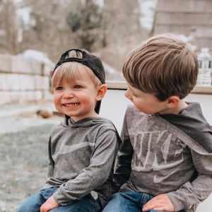 Meet your Posher, Leslie